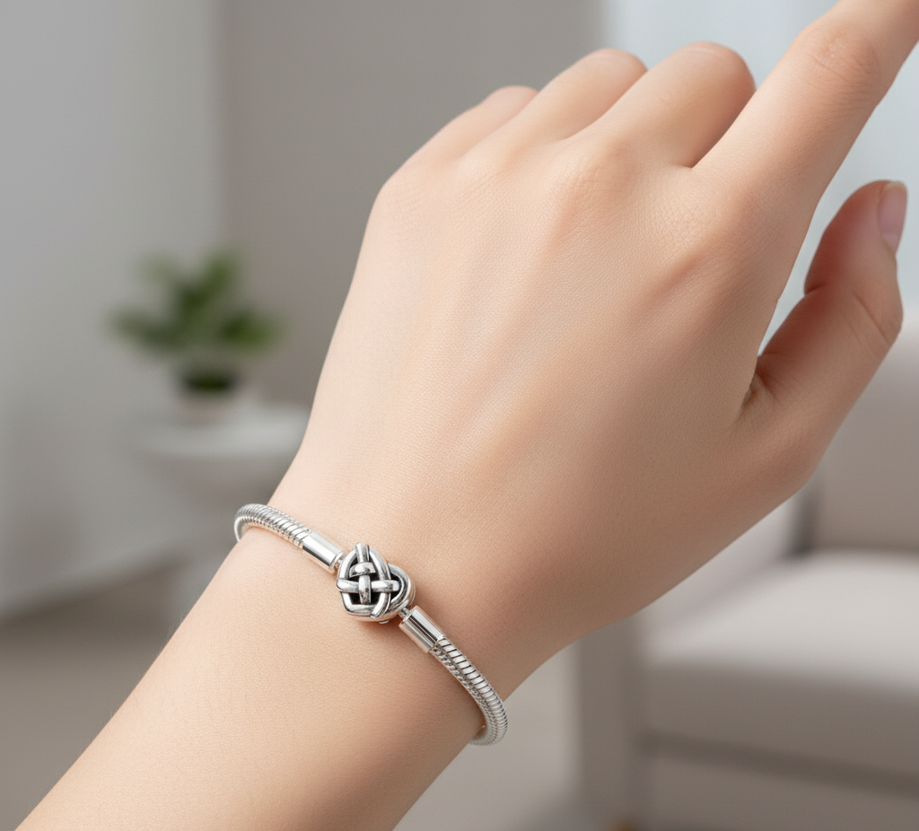 Knotoria Bracelet