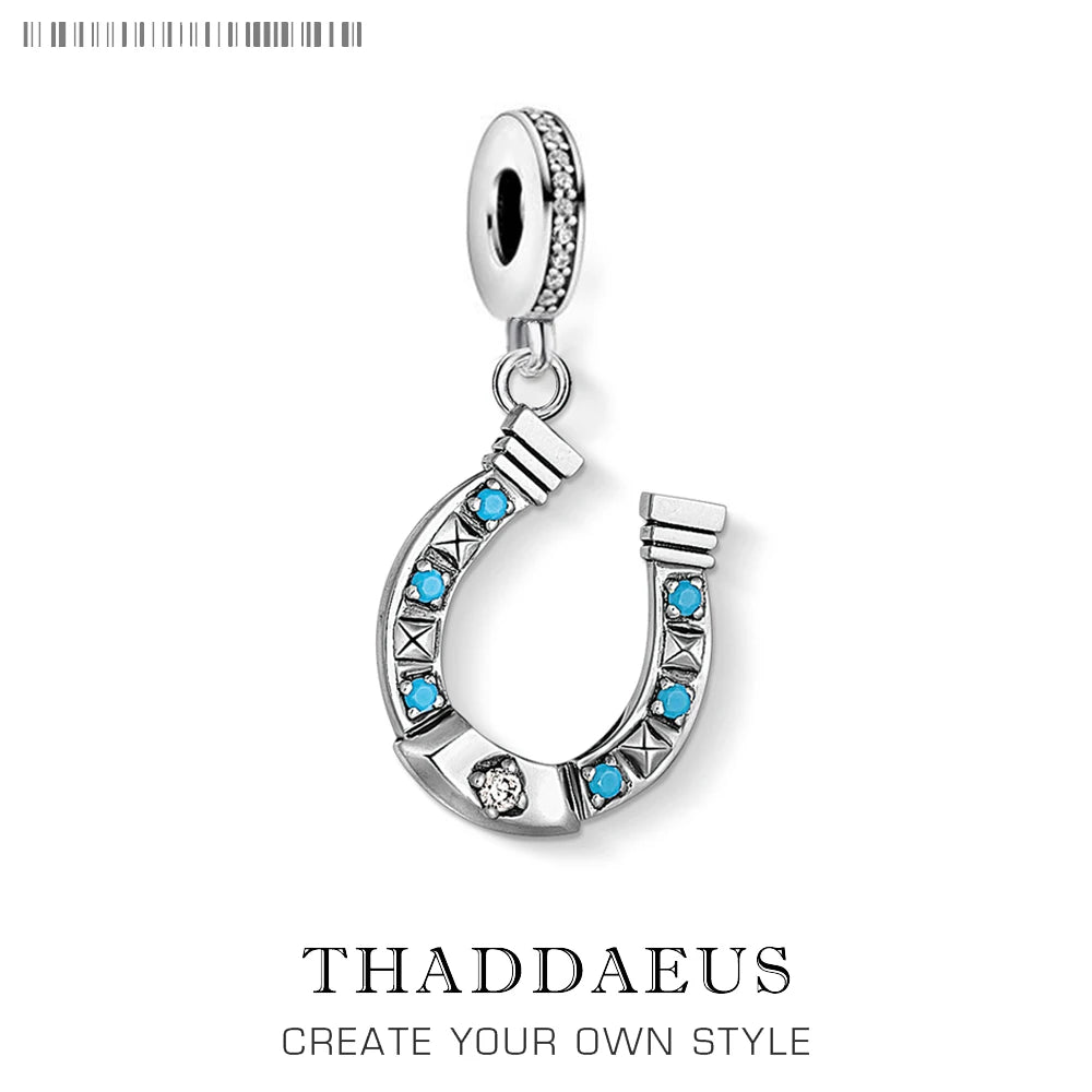 Azuraudaz Charm